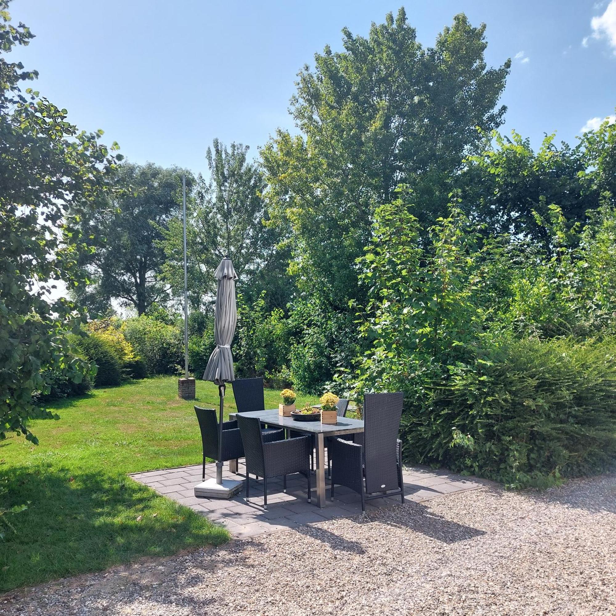 Hof Christina Vakantiewoningen フラウヴェンポルデル エクステリア 写真