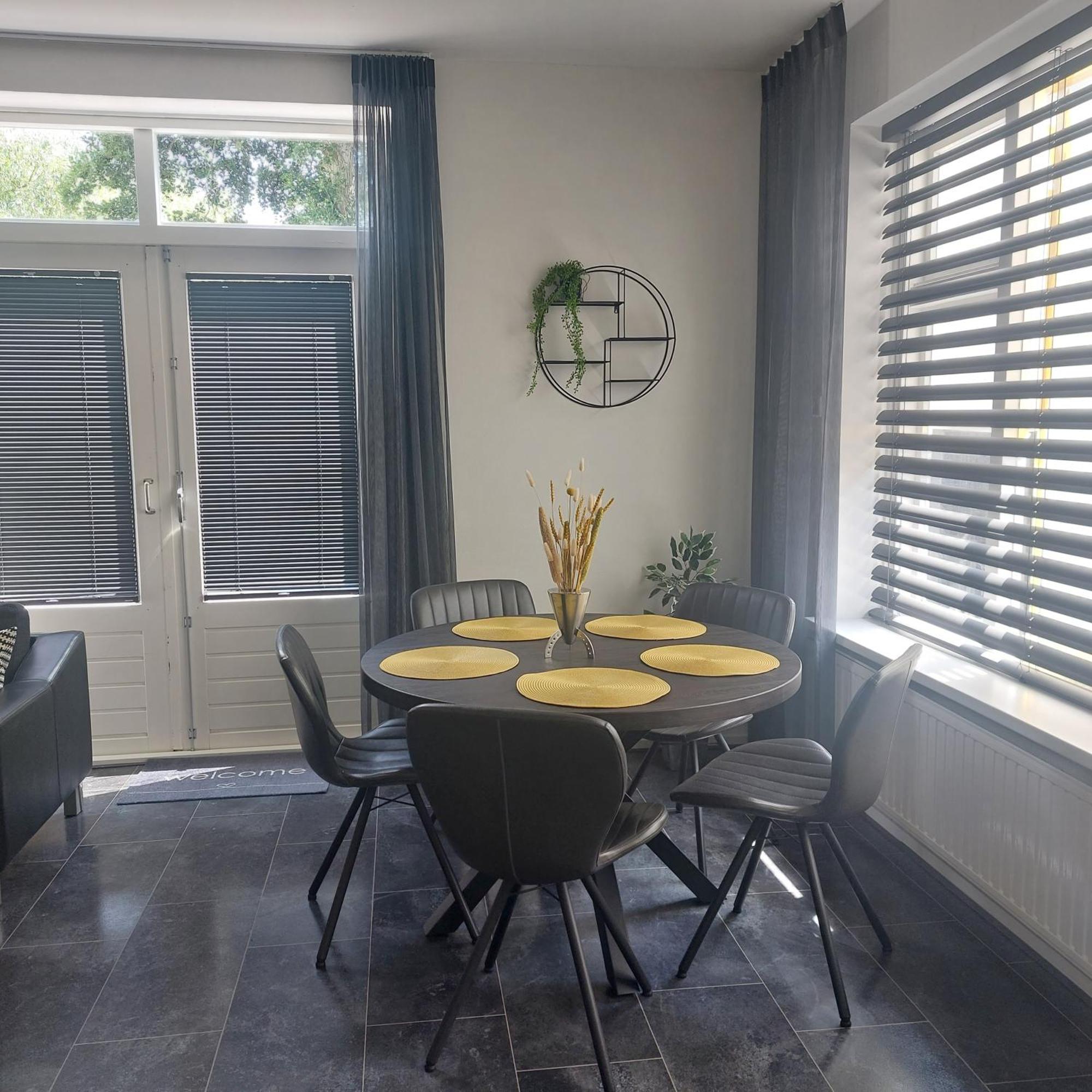 Hof Christina Vakantiewoningen フラウヴェンポルデル エクステリア 写真
